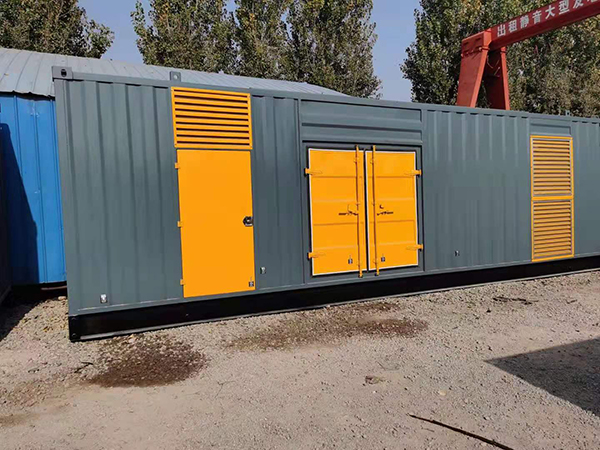 广宗300kw 柴油发电机组用多大的空气开关？